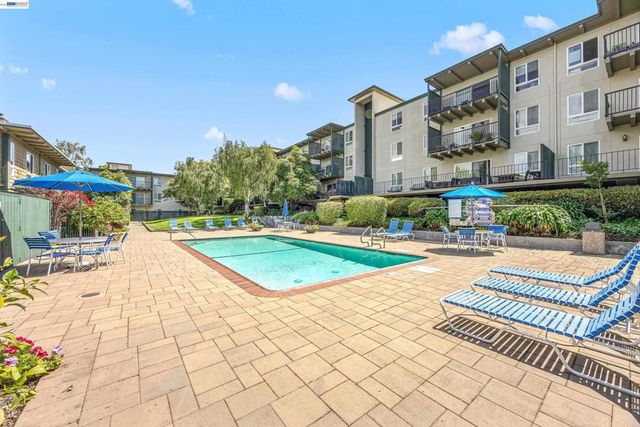 847 N Humboldt St 210, San Mateo, CA 94401