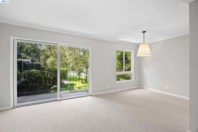 847 N Humboldt St 210, San Mateo, CA 94401