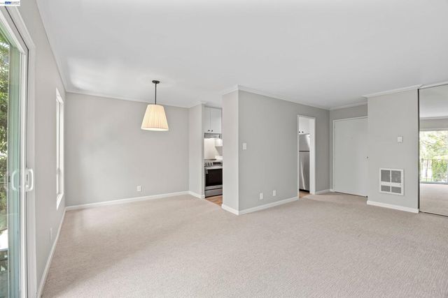 847 N Humboldt St 210, San Mateo, CA 94401