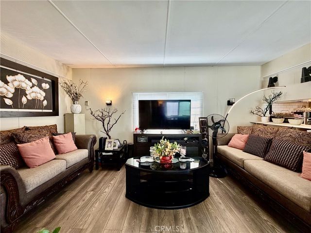 630 S Maple Avenue 18, Montebello, CA 90640