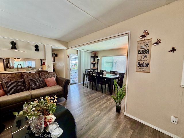 630 S Maple Avenue 18, Montebello, CA 90640