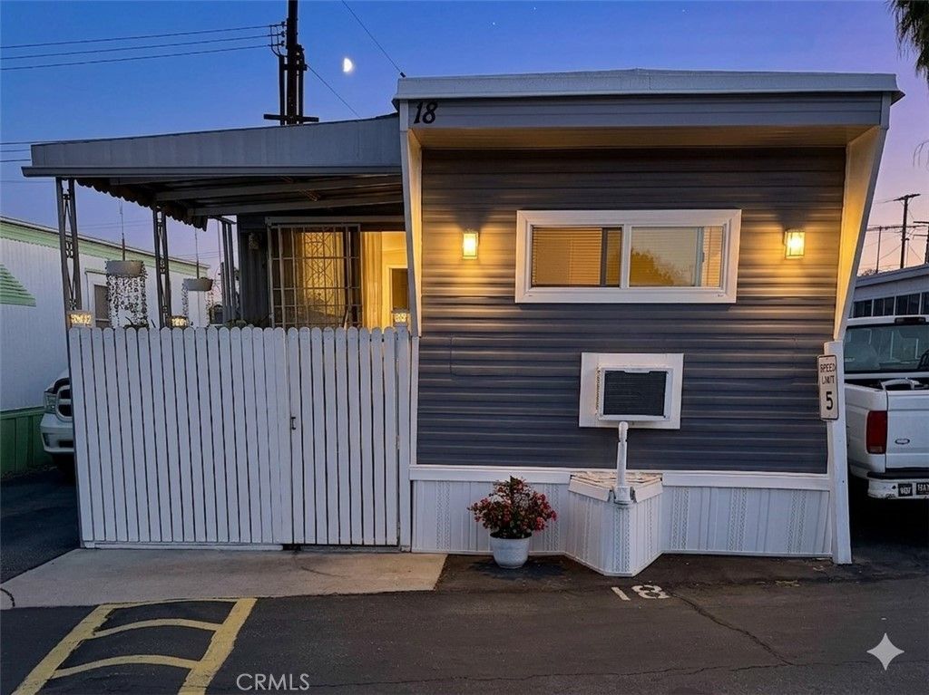 630 S Maple Avenue 18, Montebello, CA 90640