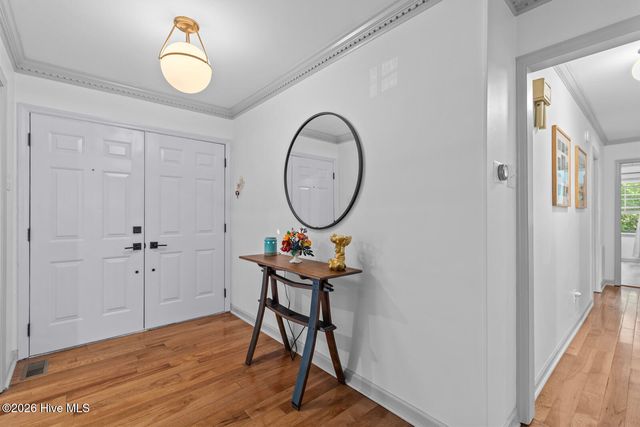 100 Deerfield Road, Jacksonville, NC 28540