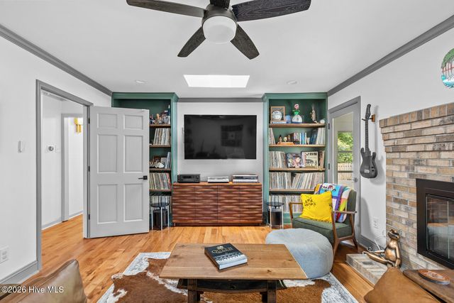 100 Deerfield Road, Jacksonville, NC 28540