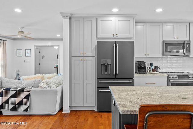 100 Deerfield Road, Jacksonville, NC 28540