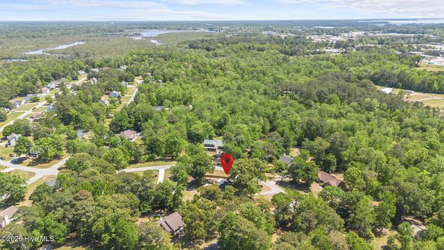 100 Deerfield Road, Jacksonville, NC 28540