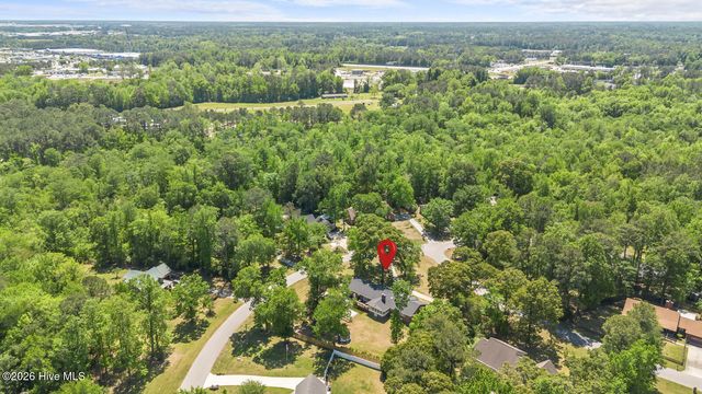 100 Deerfield Road, Jacksonville, NC 28540