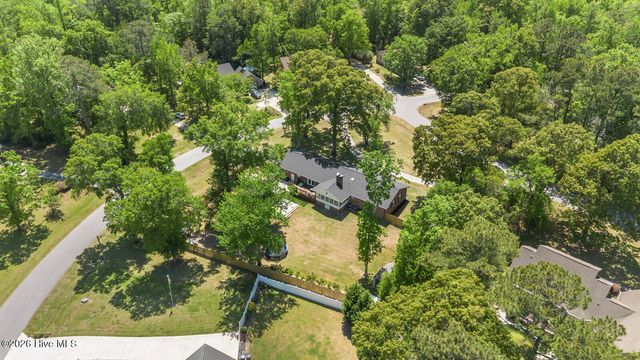 100 Deerfield Road, Jacksonville, NC 28540