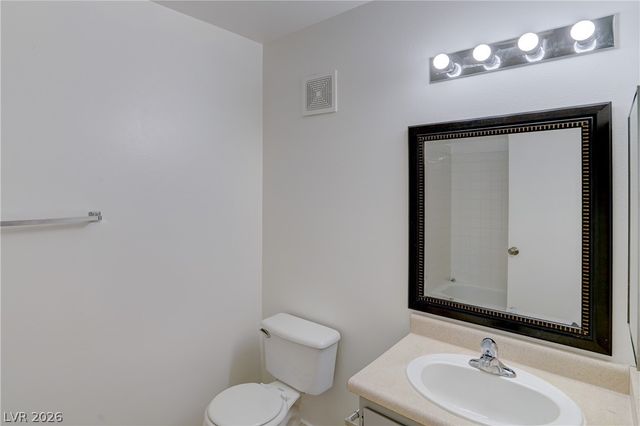 3961 Danny Melamed Avenue 202, Las Vegas, NV 89110