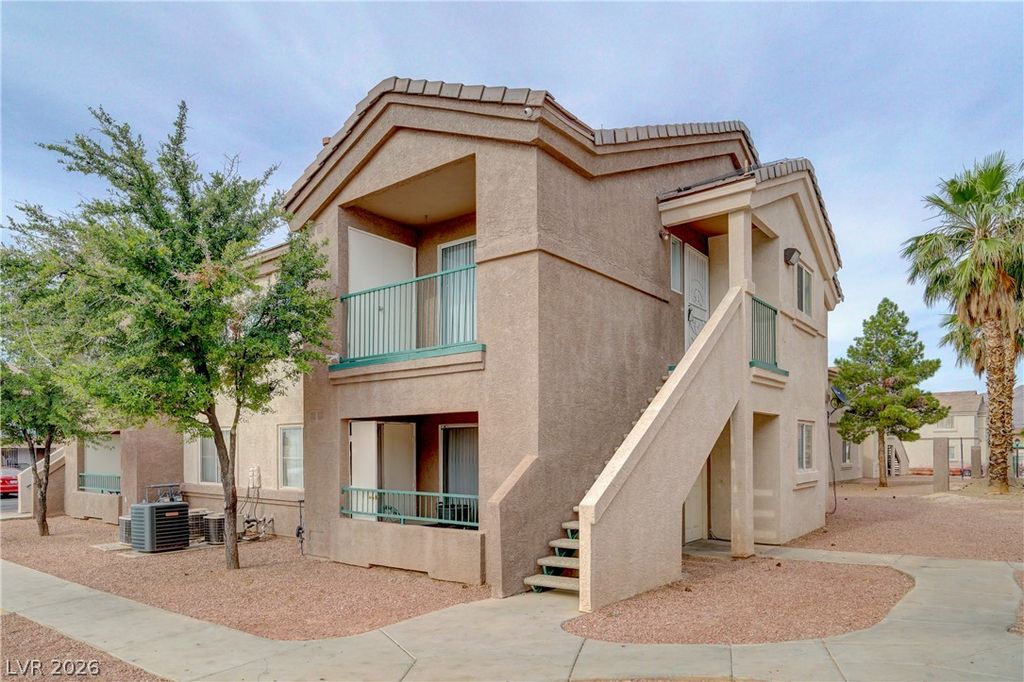 3961 Danny Melamed Avenue 202, Las Vegas, NV 89110