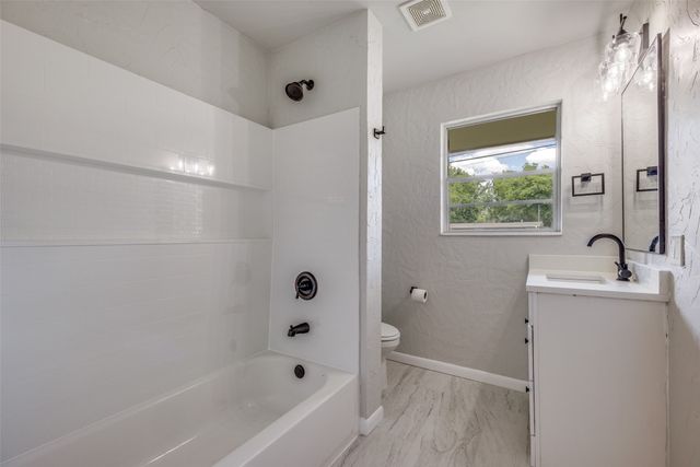 416 W Lamberth Road, Sherman, TX 75092
