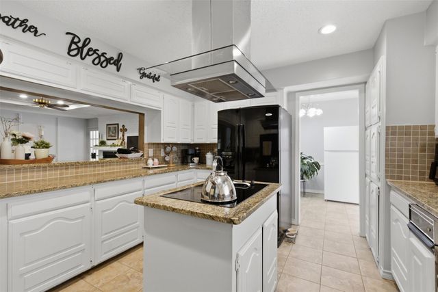 1933 Potter Lane, Mesquite, TX 75149