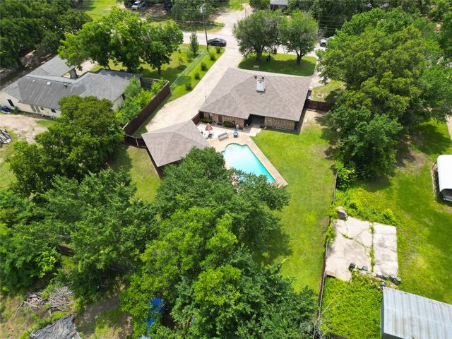 1933 Potter Lane, Mesquite, TX 75149
