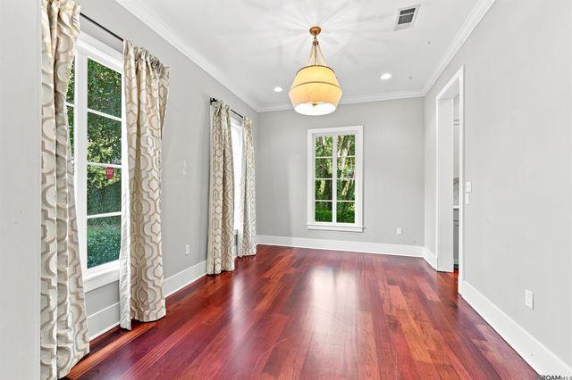 2101 Sassy Ln, Baton Rouge, LA 70808