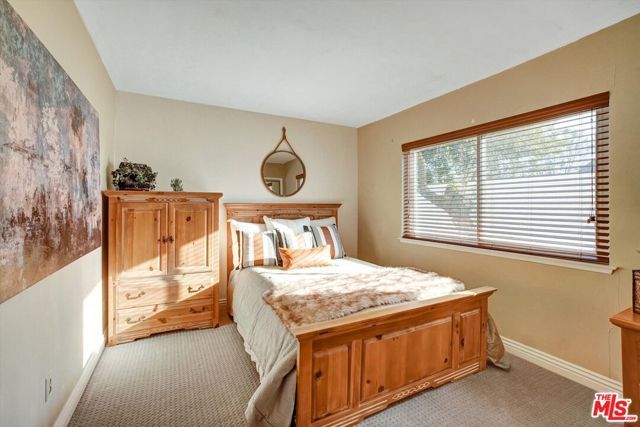 10467 Oakdale Avenue, Chatsworth (los Angeles), CA 91311