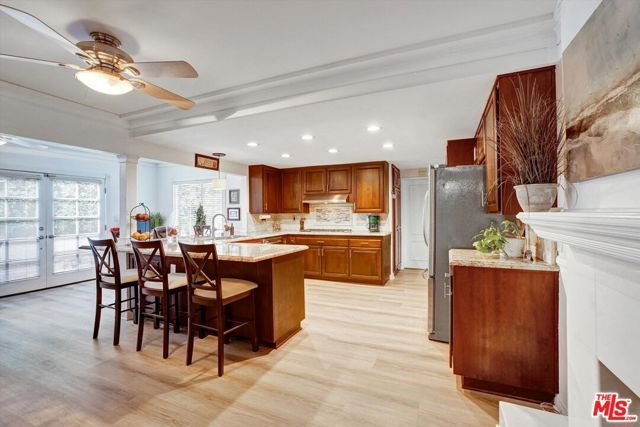 10467 Oakdale Avenue, Chatsworth (los Angeles), CA 91311