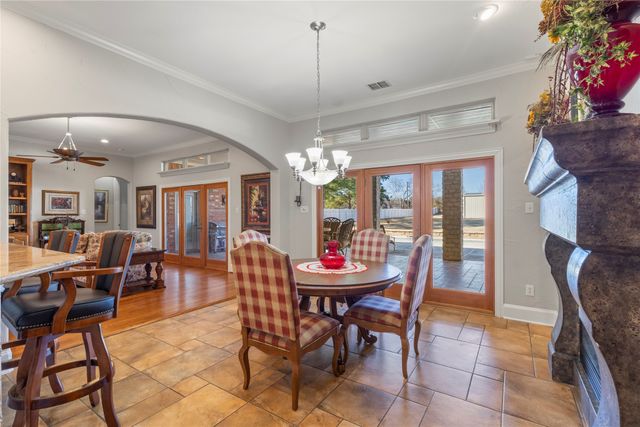 143 Southwood Drive, Burleson, TX 76028