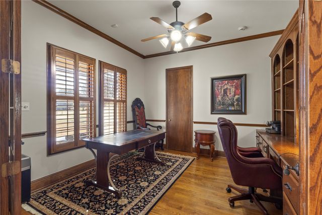 143 Southwood Drive, Burleson, TX 76028