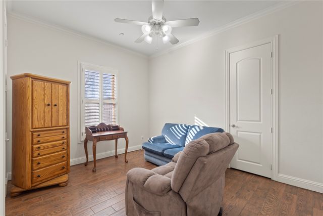 143 Southwood Drive, Burleson, TX 76028