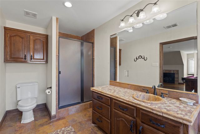 143 Southwood Drive, Burleson, TX 76028