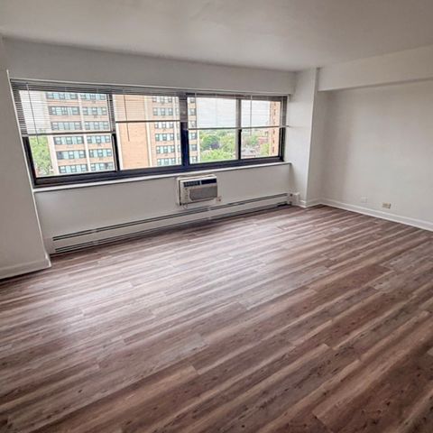 7337 S South Shore Drive 912, Chicago, IL 60649