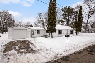 202 S Bronson Avenue, Big Rapids, MI 49307
