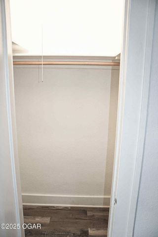 521 Oakridge Drive, Neosho, MO 64850