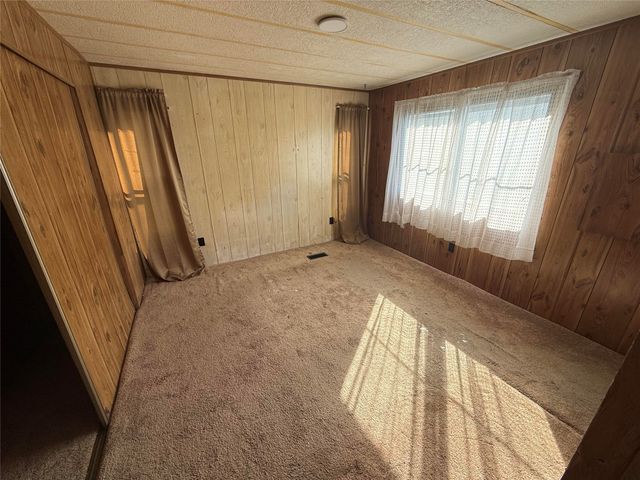 242 Cobb Avenue, Van Alstyne, TX 75495