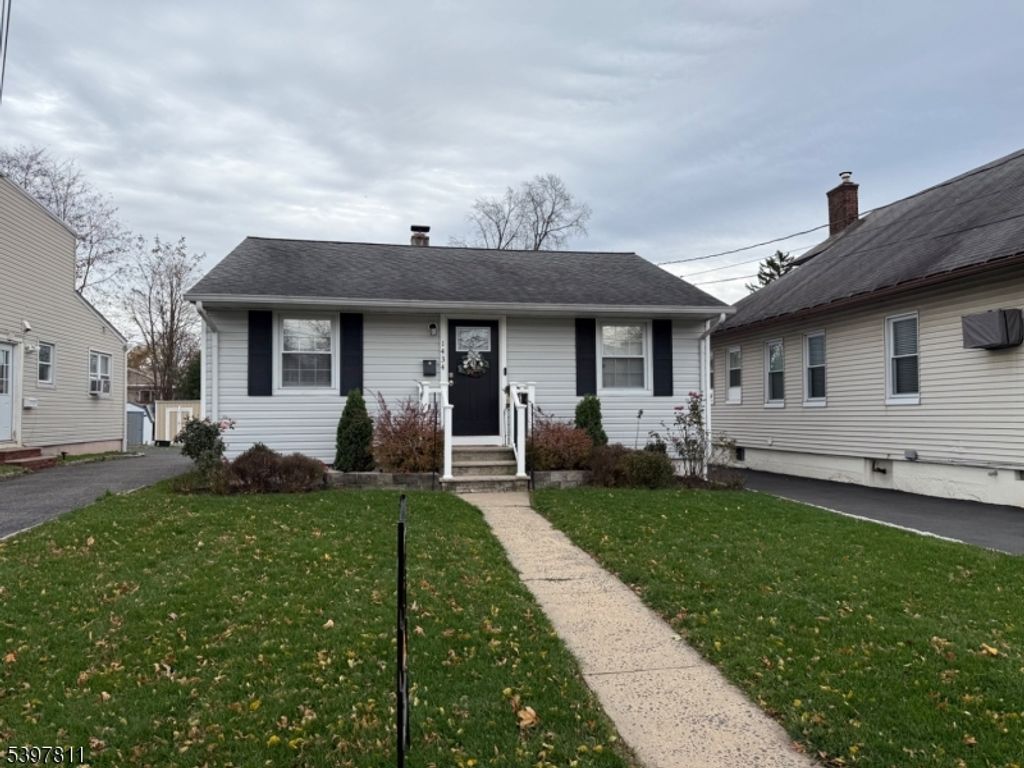 1434 E 2Nd St, Plainfield City, NJ 07062
