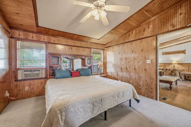 1645 N Lakeview Drive, Palo Pinto, TX 76484