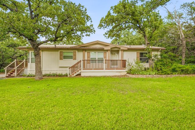 1645 N Lakeview Drive, Palo Pinto, TX 76484