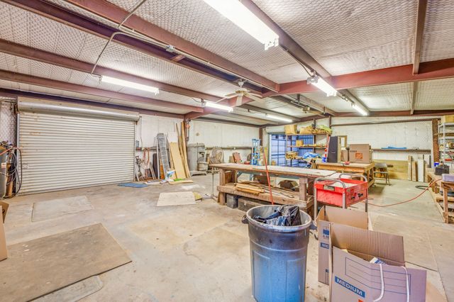 1645 N Lakeview Drive, Palo Pinto, TX 76484