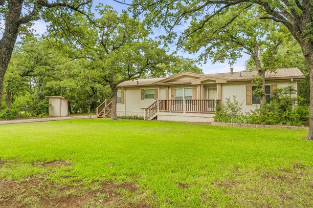 1645 N Lakeview Drive, Palo Pinto, TX 76484