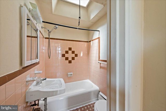 6126-28 BINGHAM ST, Philadelphia, PA 19111