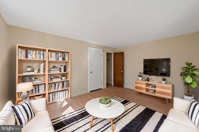 6126-28 BINGHAM ST, Philadelphia, PA 19111