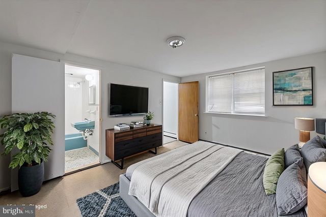 6126-28 BINGHAM ST, Philadelphia, PA 19111