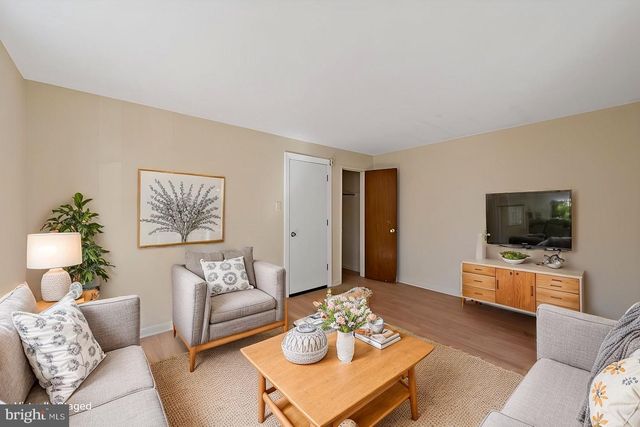 6126-28 BINGHAM ST, Philadelphia, PA 19111