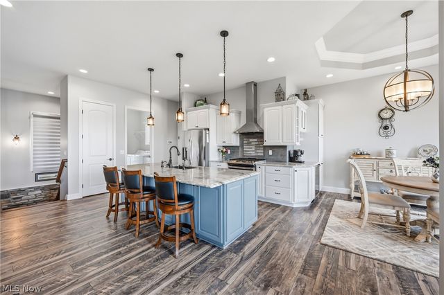 147 Heron Bay Drive, Poland, OH 44514