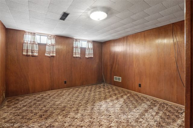 6406 Robin Drive, Des Moines, IA 50322