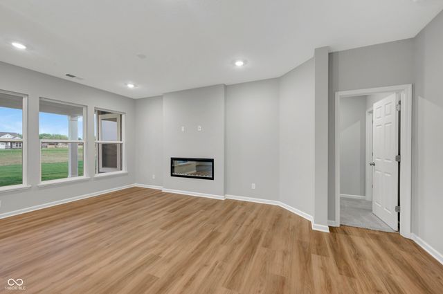 3215 Wrangler Drive, Bargersville, IN 46106