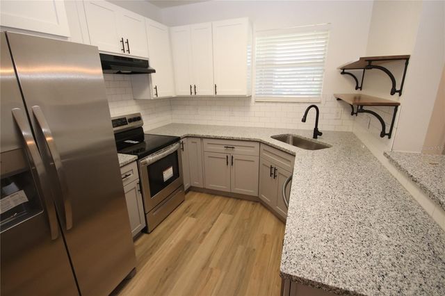 1575 BLUE MAGNOLIA ROAD, Brandon, FL 33510