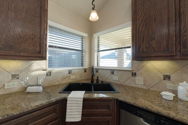 2900 Legacy LN, Killeen, TX 76549