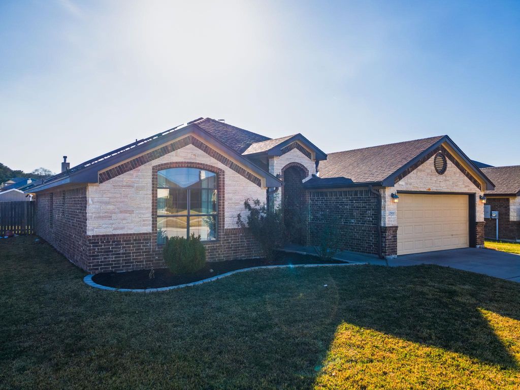 2900 Legacy LN, Killeen, TX 76549