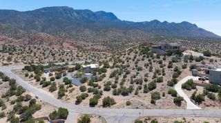 10 Vista de Oro, Placitas, NM 87043