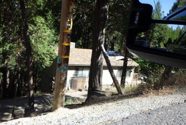 17166 Smokey River, Sonora, CA 95370