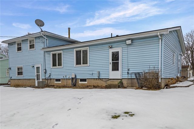 192 Summit Hill Drive, Greece, NY 14612