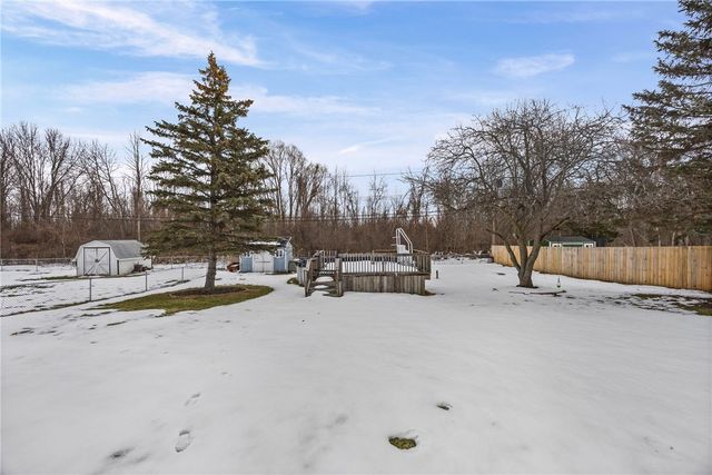 192 Summit Hill Drive, Greece, NY 14612