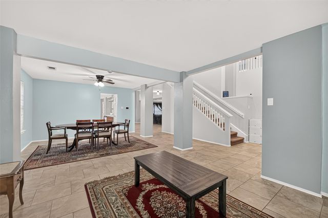 10634 Redwood Drive, Baytown, TX 77523