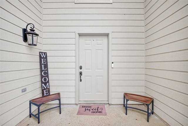 10634 Redwood Drive, Baytown, TX 77523