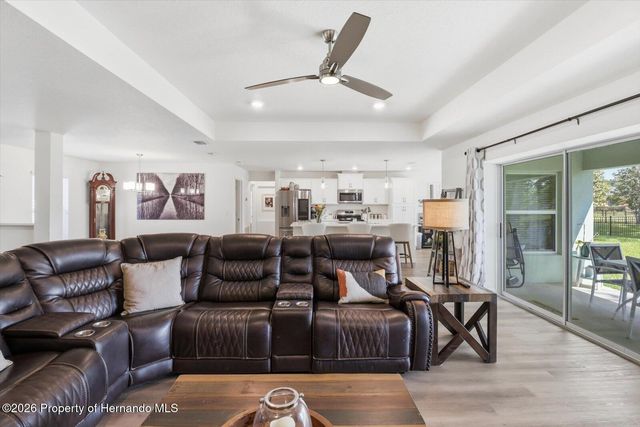 2366 Old Oak Trail, Brooksville, FL 34604